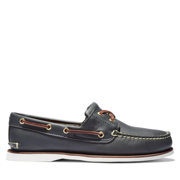 mens boat shoes